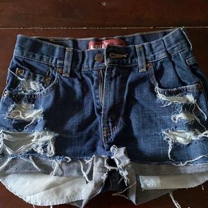 Levi high waisted shorts